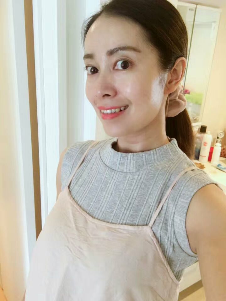 11日语外教 关麻美.jpg